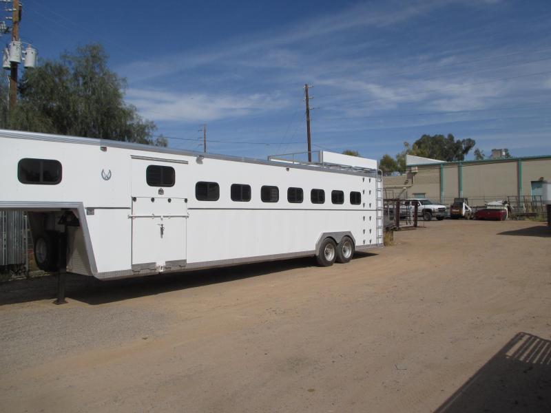 CUSTOM BUILT IMPERIAL HAY RACK AND LADDER TO FIT ANY TRAILERS