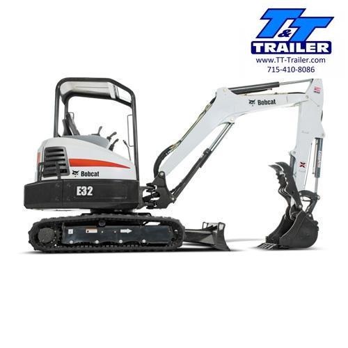 E32 Bobcat Mini Excavator with Thumb E32 Bobcat Mini Excavator with Thumb