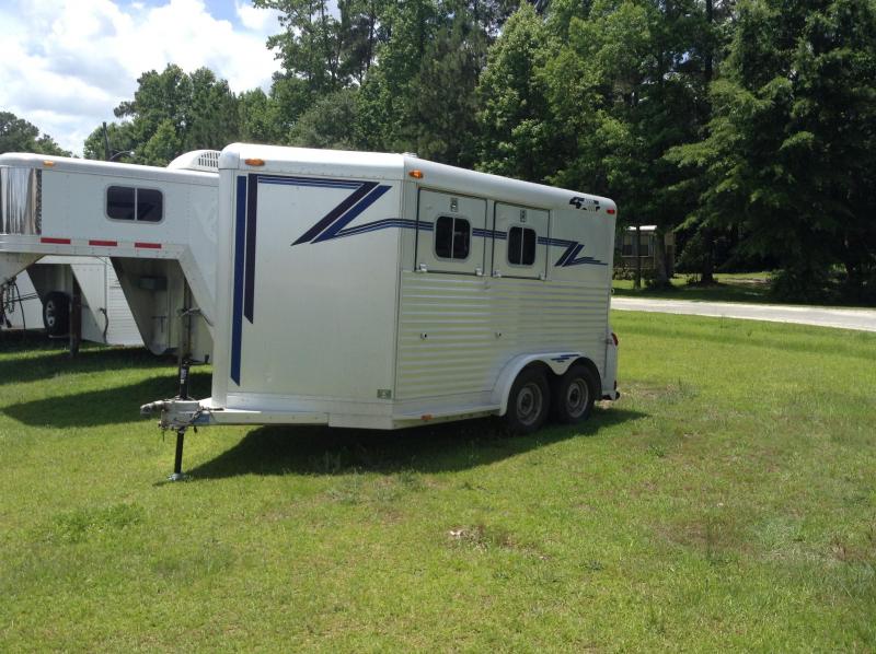 1997 4Star 2 Horse Slant Load Trailer