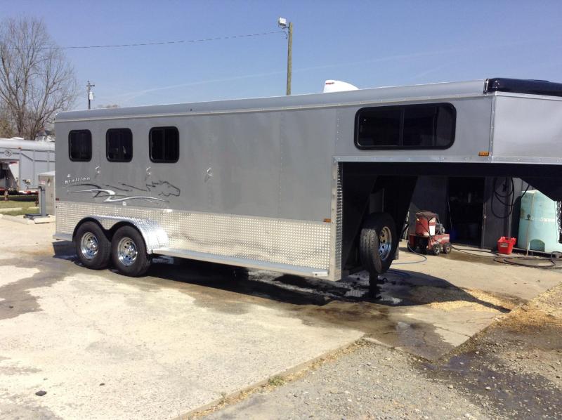 2016 Homesteader 3 Horse Slant Load Stallion Horse Trailer Trailer