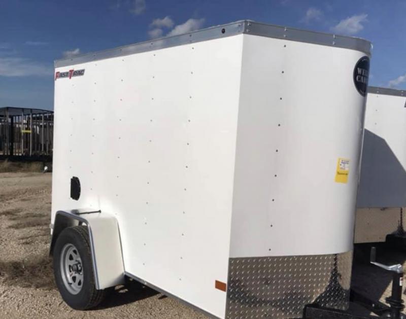 5x8 + v Wells Cargo Fast track Cargo / Enclosed Trailer