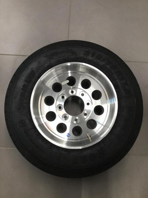 17.5" 8 Lug HISpec Mod w/ 215 Sailun 17.5" 8 Lug HISpec Mod w/ 215 Sailun