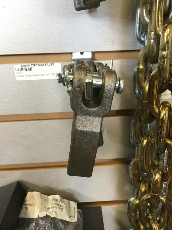 Trailer Chain Retainer 1/4" Trailer Chain Retainer 1/4"