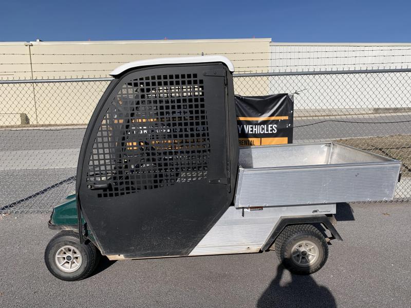 2014 Club Car Caryall Turf 2 Utility Vehicle Golf Cart 2014 Club Car Caryall Turf 2 Utility Vehicle Golf Cart