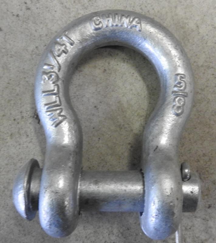 1/2" Clevis Shackle 400# Galvanized 1/2" Clevis Shackle 400# Galvanized