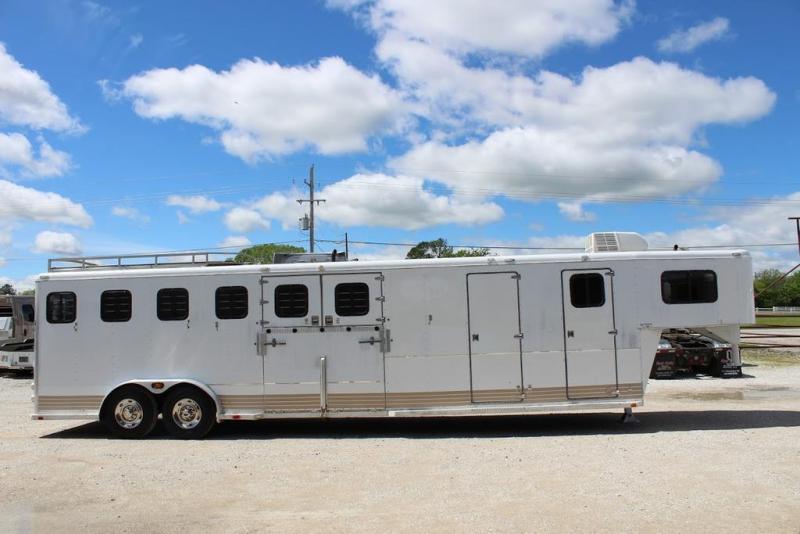 1991 Tracer 6 horse with Midtack and dressing room 1991 Tracer 6 horse with Midtack and dressing room