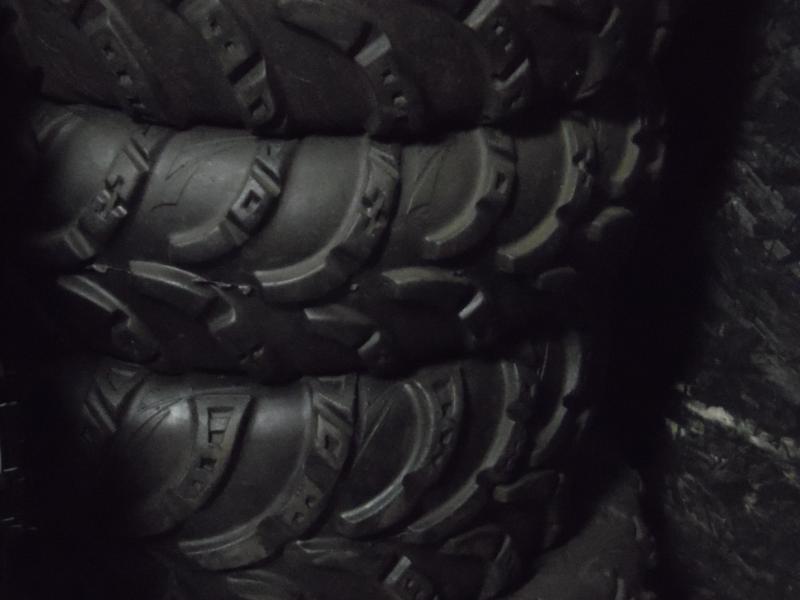 Carlisle AT489 Set of 4 used take off tires