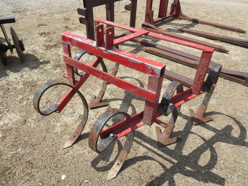 Red 1 Row Cultivator Red 1 Row Cultivator