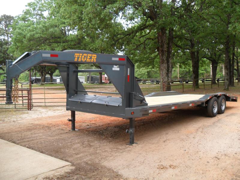 2019 Tiger 26 Drive over fender Equipment Trailer 2019 Tiger 26 Drive over fender Equipment Trailer