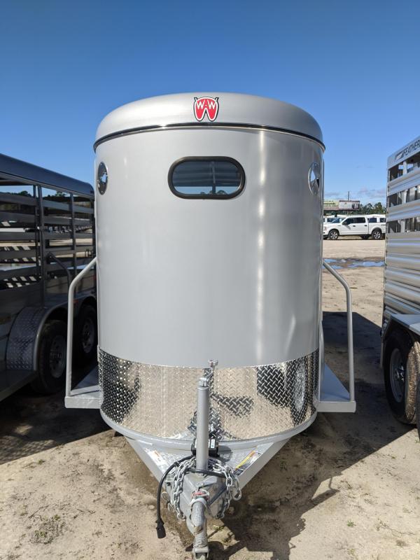2020 W-W Trailer All-Around Livestock Trailer 2020 W-W Trailer All-Around Livestock Trailer