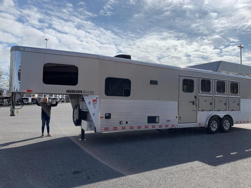 2017 Sundowner Trailers 8010-4H Horse Trailer 2017 Sundowner Trailers 8010-4H Horse Trailer