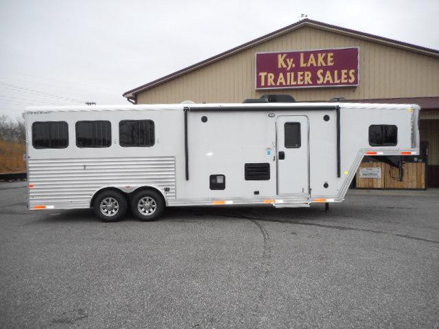 2019 Merhow Trailers 8309 RWS Horse Trailer 2019 Merhow Trailers 8309 RWS Horse Trailer
