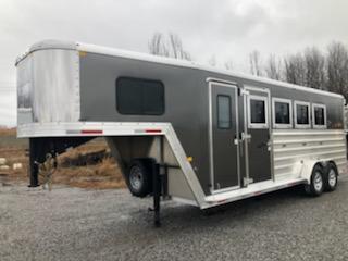 2020 Merhow Trailers 4H GN BRONCO Horse Trailer 2020 Merhow Trailers 4H GN BRONCO Horse Trailer