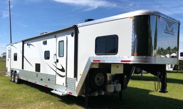 2019 Merhow Trailers M8013.5 toy hauler Toy Hauler 2019 Merhow Trailers M8013.5 toy hauler Toy Hauler