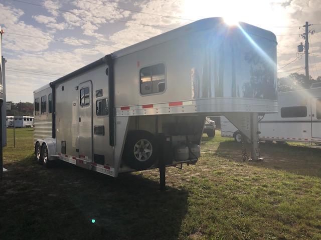 2016 Exiss Trailers 7' wide 3 horse w/8' lq Horse Trailer 2016 Exiss Trailers 7' wide 3 horse w/8' lq Horse Trailer