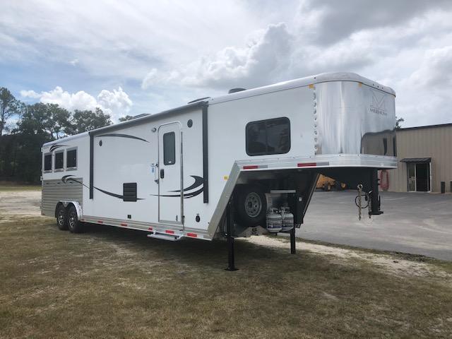 2020 Merhow Trailers 8' wide 3 horse w/14' lq sofa/dinette Horse Trailer 2020 Merhow Trailers 8' wide 3 horse w/14' lq sofa/dinette Horse Trailer