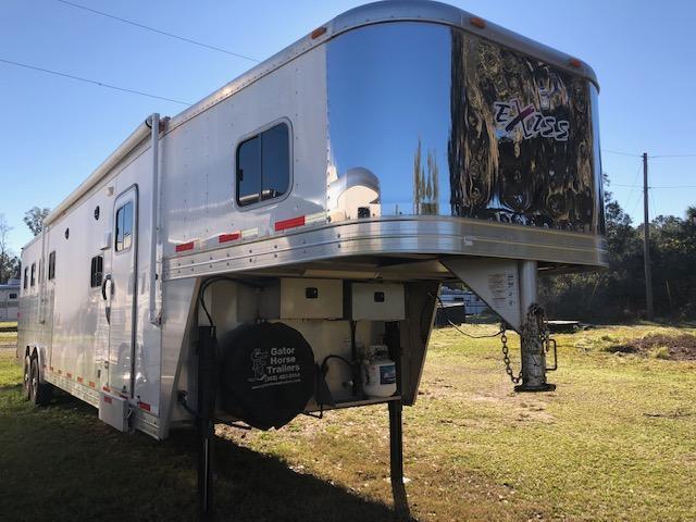2016 Exiss Trailers 8' wide 4 horse w/12' lq Horse Trailer 2016 Exiss Trailers 8' wide 4 horse w/12' lq Horse Trailer