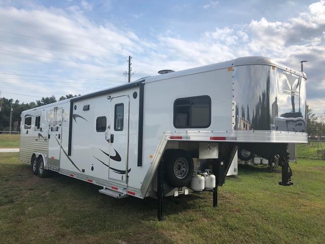 2019 Merhow Trailers 3+1 w/ 14' lq and slide Horse Trailer 2019 Merhow Trailers 3+1 w/ 14' lq and slide Horse Trailer