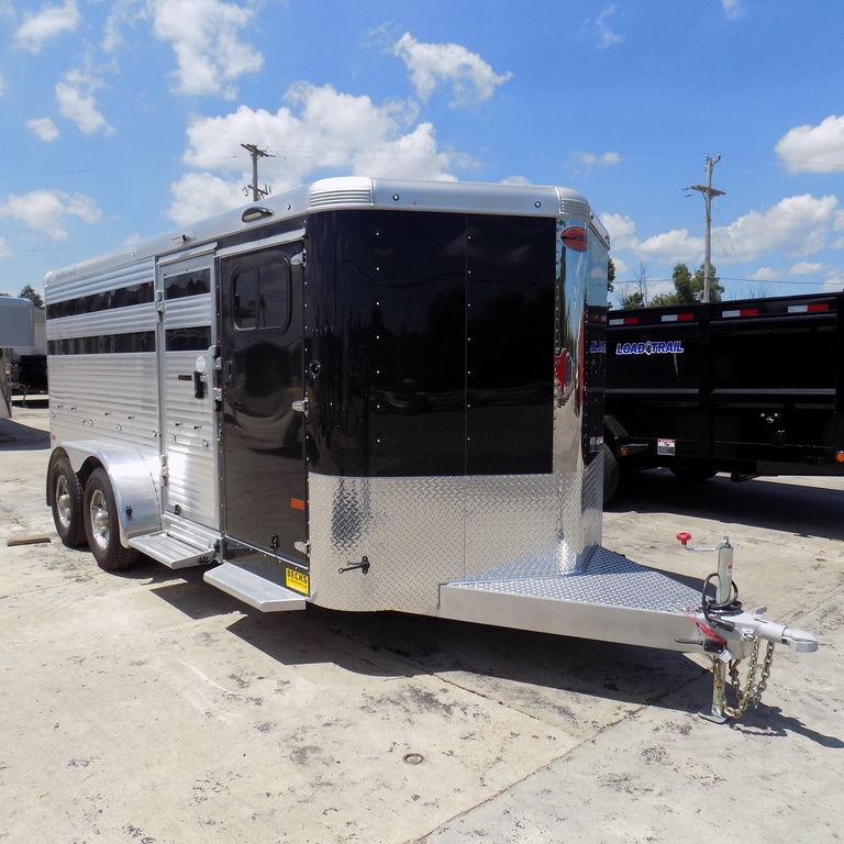 New Sundowner Trailers Showman GT 16' Aluminum Swine Trailer New Sundowner Trailers Showman GT 16' Aluminum Swine Trailer
