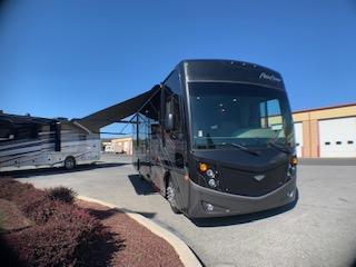 2019 Rev Group Pace Arrow 33D 2019 Rev Group Pace Arrow 33D