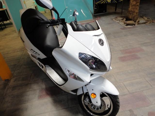 2013 Fuzion Fuzion YY6000L 2013 Fuzion Fuzion YY6000L