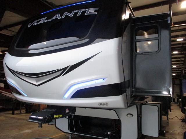 2020 Crossroads Volante 3851FL 2020 Crossroads Volante 3851FL