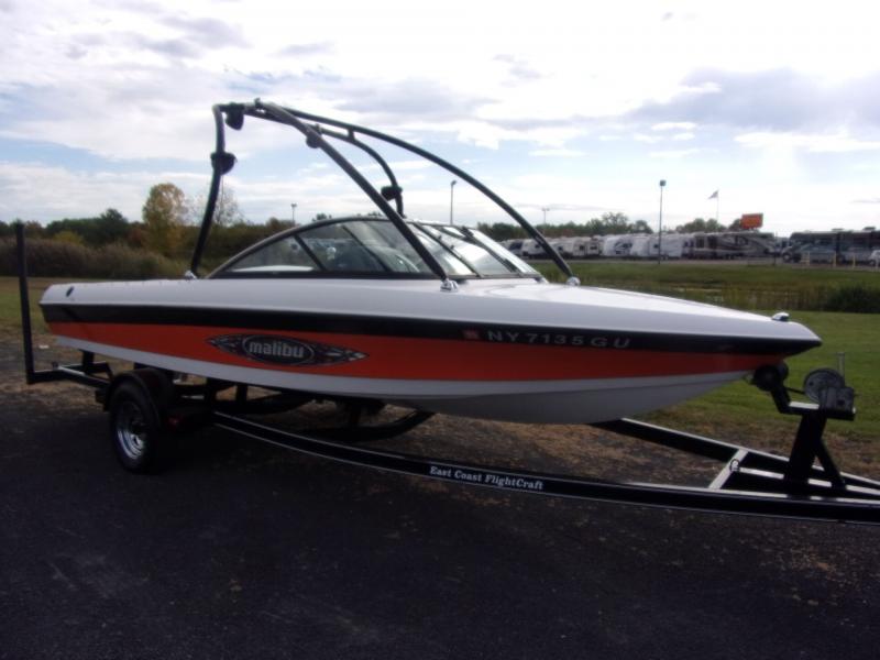 2006 Malibu Boats Malibu RESPONSE 2006 Malibu Boats Malibu RESPONSE