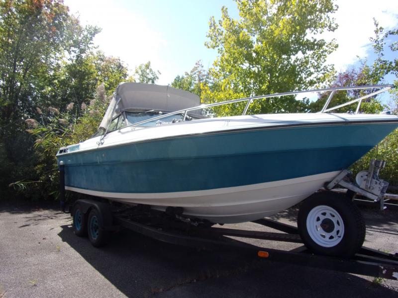 1987 Chaparral Boats Chaparral 215XLC 1987 Chaparral Boats Chaparral 215XLC