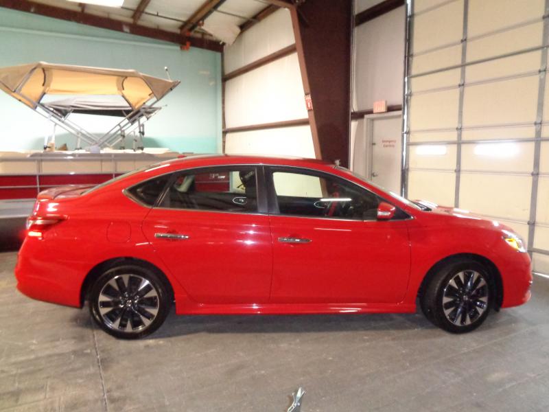 2016 Nissan SENTRA SR 2016 Nissan SENTRA SR