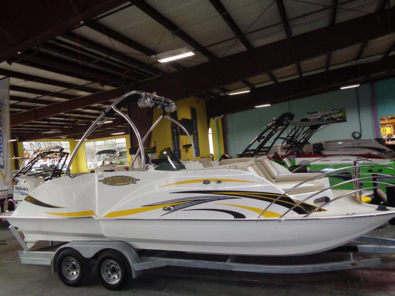 2016 Razor 238PF 2016 Razor 238PF