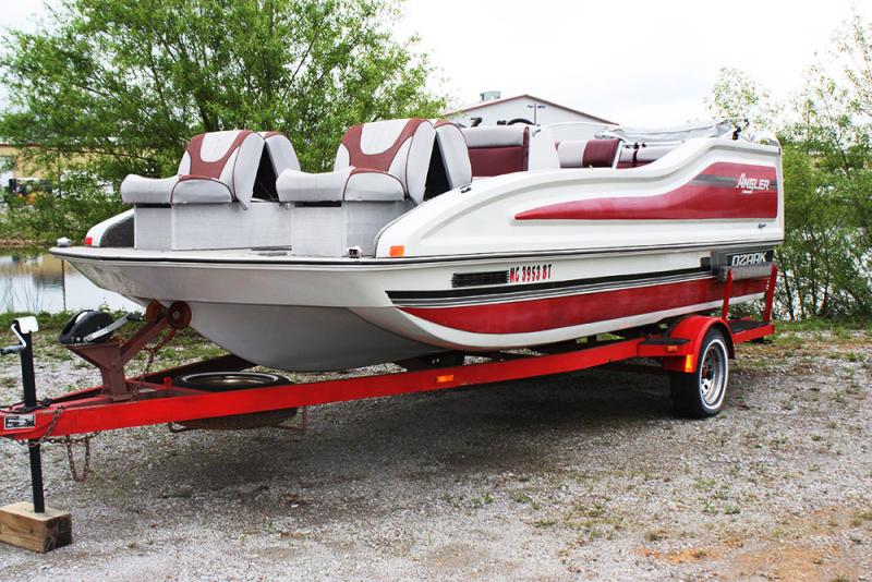 1988 Ozark Boat Works Ozark DB-20A ANGLER 1988 Ozark Boat Works Ozark DB-20A ANGLER