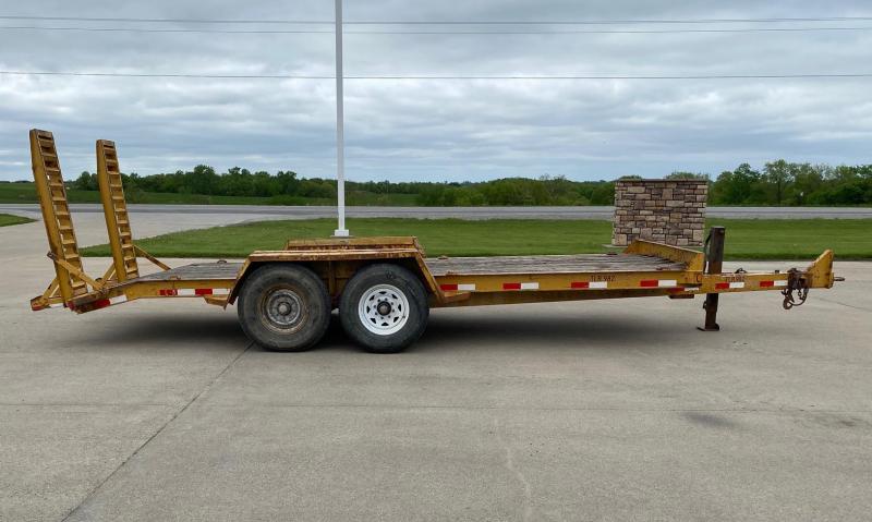 2005 RediHaul Trailers 16' Equipment Trailer 2005 RediHaul Trailers 16' Equipment Trailer