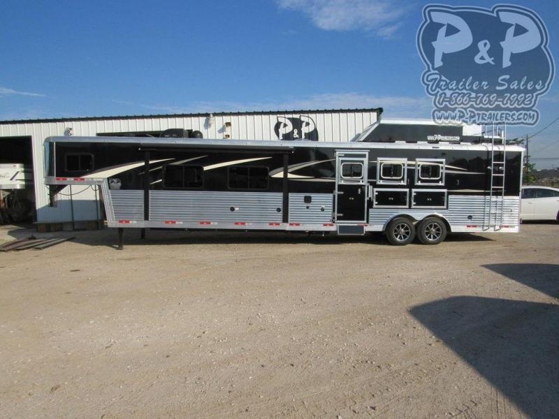 2019 Bison Premiere 3 Horse 17' Living Quarters Side Load 2019 Bison Premiere 3 Horse 17' Living Quarters Side Load