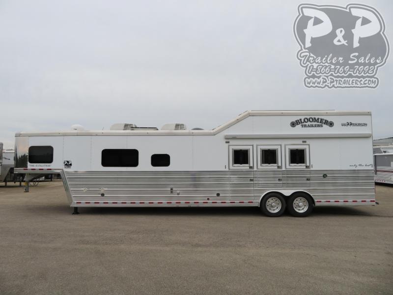 2016 Bloomer 8316TB 3 Horse Slant Load Trailer 16 FT LQ w/ Ramps 2016 Bloomer 8316TB 3 Horse Slant Load Trailer 16 FT LQ w/ Ramps