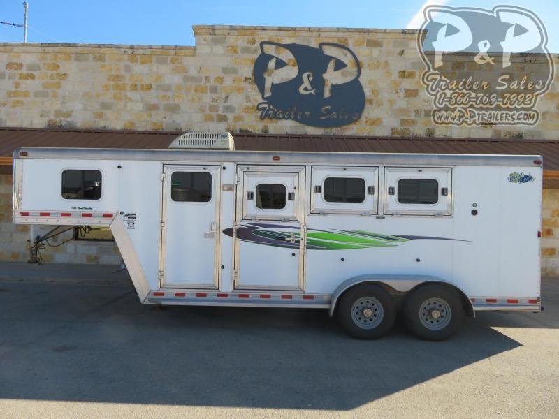 2007 Dream Coach Trailers LLC 7304GN Emerald Edition 3 Horse Slant Load Trailer 4 FT LQ 2007 Dream Coach Trailers LLC 7304GN Emerald Edition 3 Horse Slant Load Trailer 4 FT LQ