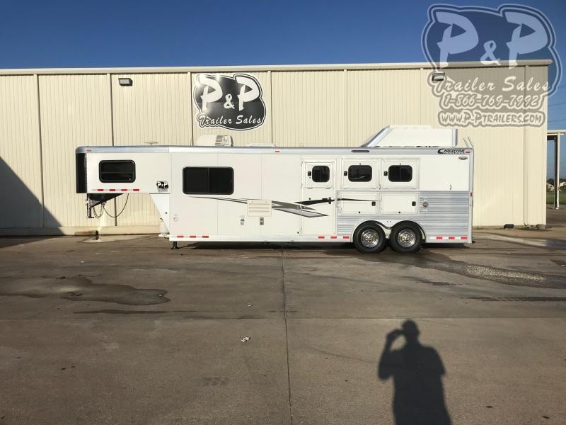 2015 Cimarron Trailers 8310 3 Horse Slant Load Trailer 10 FT LQ 2015 Cimarron Trailers 8310 3 Horse Slant Load Trailer 10 FT LQ