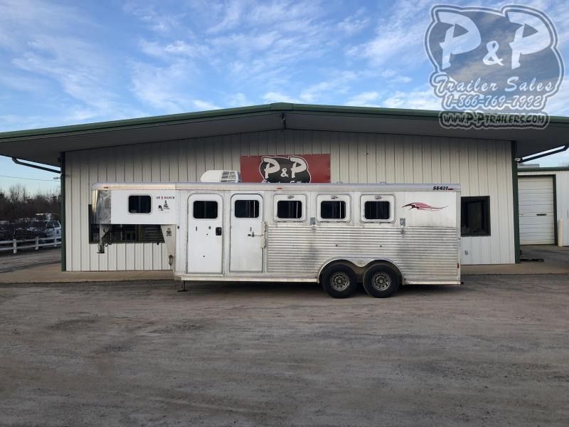 2004 Sooner 4H GN 4 Horse Slant Load Trailer 2004 Sooner 4H GN 4 Horse Slant Load Trailer