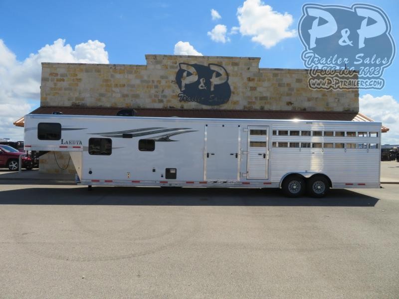 2020 Lakota Charger LE81611 34 ft Livestock Trailer LQ 2020 Lakota Charger LE81611 34 ft Livestock Trailer LQ