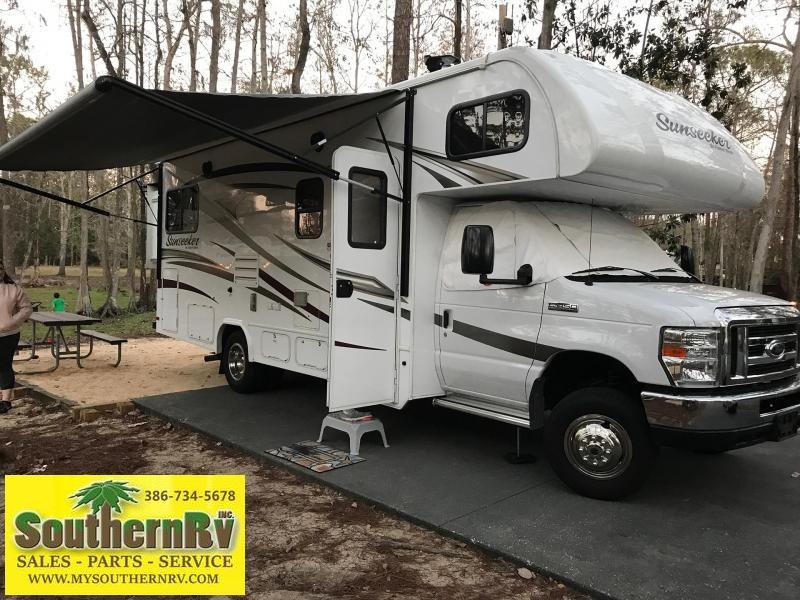 2017 Forest River Sunseeker 2500TS FORD E450 Class C RV 2017 Forest River Sunseeker 2500TS FORD E450 Class C RV