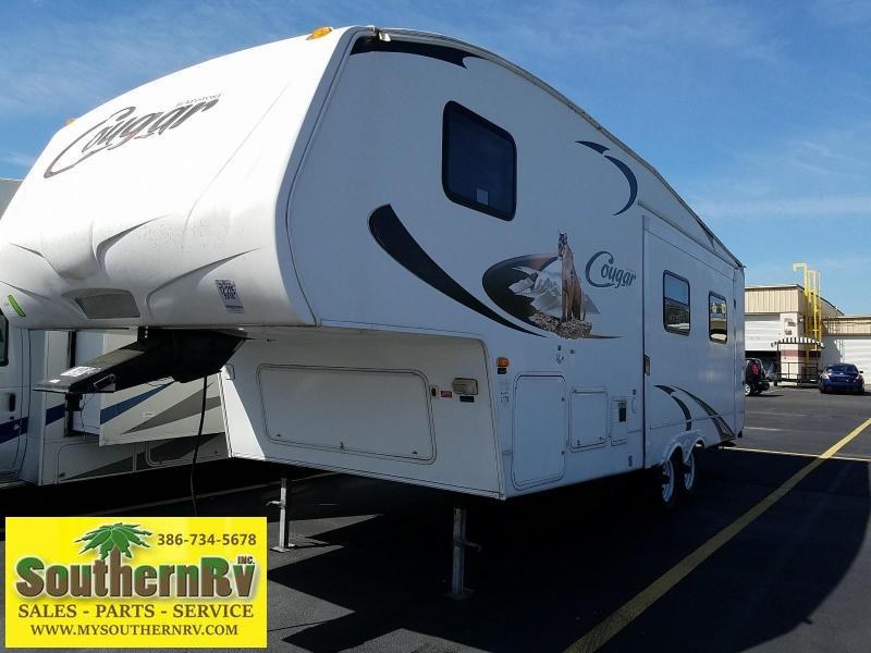 2010 Keystone Cougar X-lite 26RLS 5th Wheel Travel Trailer 2010 Keystone Cougar X-lite 26RLS 5th Wheel Travel Trailer