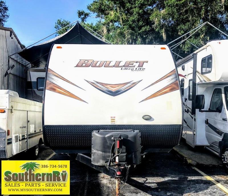 2015 Keystone RV Bullet Ultra Lite 207 RBS Travel Trailer RV 2015 Keystone RV Bullet Ultra Lite 207 RBS Travel Trailer RV