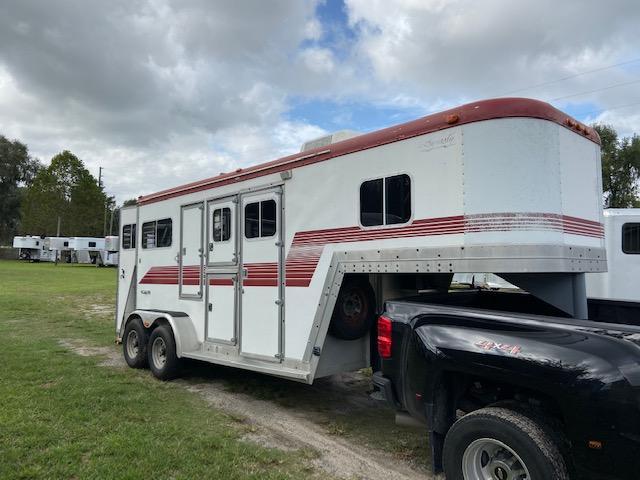 1991 Sooner Sooner Dynasty 2H Straight Load Weekender Horse Trailer 1991 Sooner Sooner Dynasty 2H Straight Load Weekender Horse Trailer