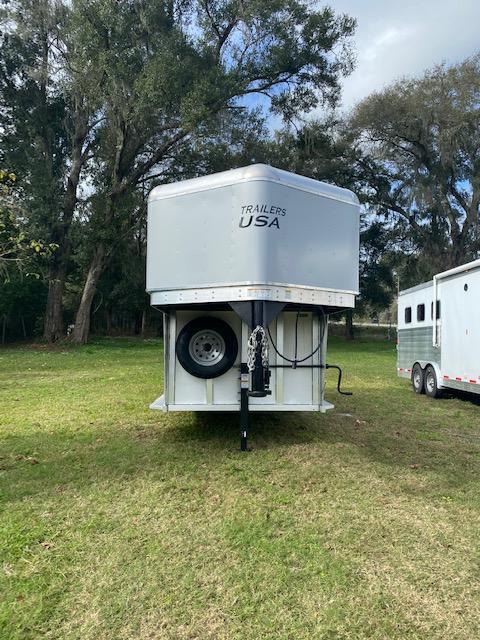 2020 Trailers USA Minuteman 3H GN Horse Trailer 2020 Trailers USA Minuteman 3H GN Horse Trailer