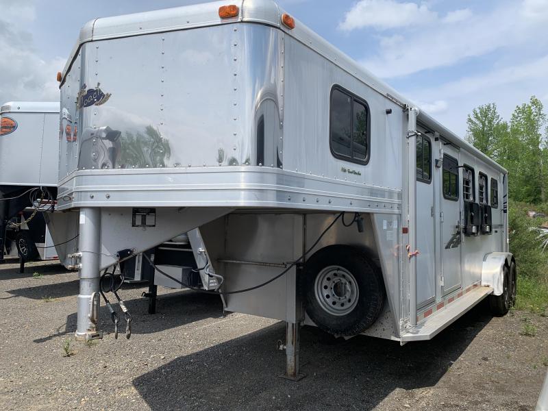 2002 Dream Coach Trailers LLC 4 HORSE Horse Trailer 2002 Dream Coach Trailers LLC 4 HORSE Horse Trailer