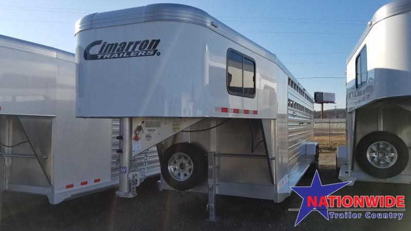 2020 Cimarron Trailers SHOWSTAR 28' GN Livestock Trailer 2020 Cimarron Trailers SHOWSTAR 28' GN Livestock Trailer