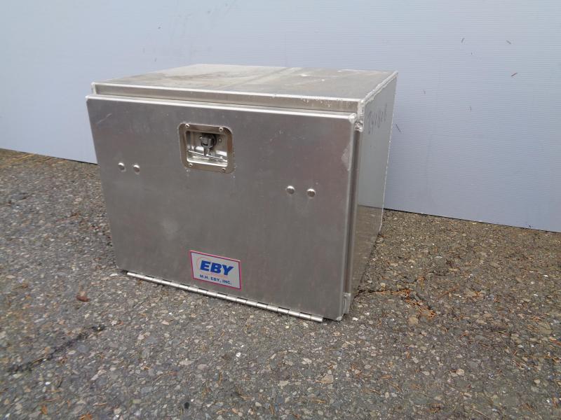 24"W x 18"D x 18"H Tool Box - Scratch and Dent 24"W x 18"D x 18"H Tool Box - Scratch and Dent