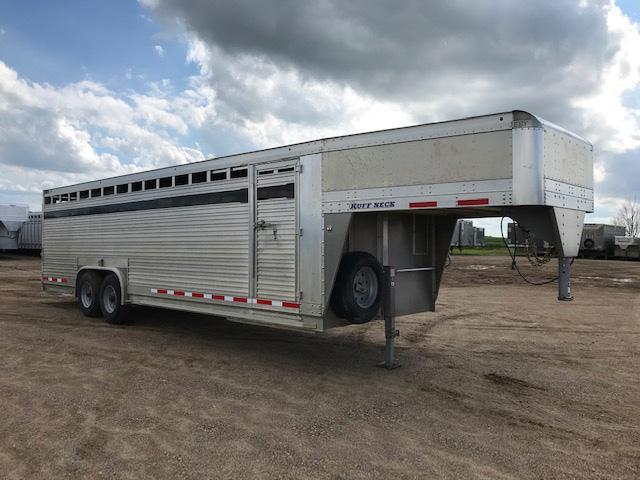 2016 Eby 26' x 8' Ruff Neck Gooseneck Livestock Trailer 2016 Eby 26' x 8' Ruff Neck Gooseneck Livestock Trailer