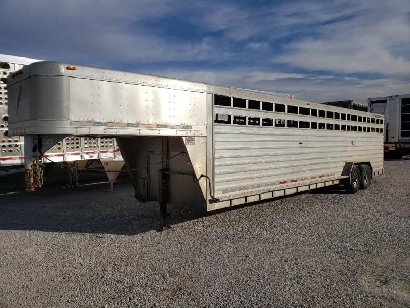 2009 FEATHERLITE 30'X7' GN Livestock 2009 FEATHERLITE 30'X7' GN Livestock