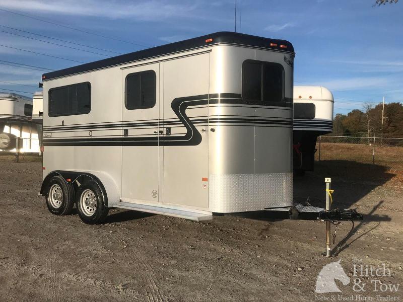 2005 Hawk Trailers Hawk Horse Trailer 2005 Hawk Trailers Hawk Horse Trailer
