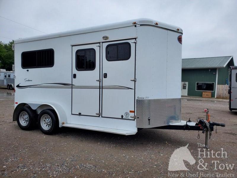 2009 Sundowner Trailers SunLite 777 Horse Trailer 2009 Sundowner Trailers SunLite 777 Horse Trailer